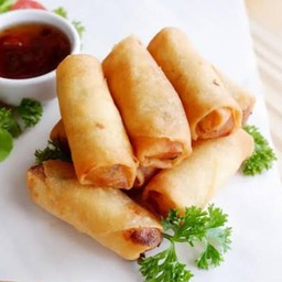 ปอเปี๊ยะไก่