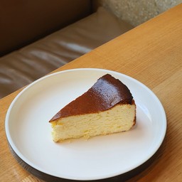 ชีสเค้กหน้าไหม้