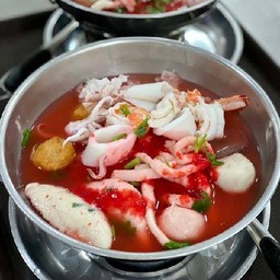 เย็นตาโฟหม้อไฟ