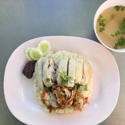 ข้าวมันไก่น้องเธียร สาขา 1