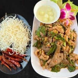 ลาบท่าน้ำอ้อย