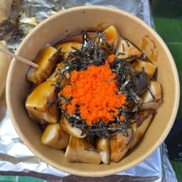 เห็ดย่างซอสเทริยากิ ถนนคนเดิน