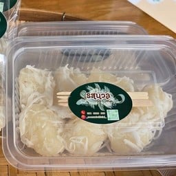 ขนมมันสำปะหลังนึ่งคลุกมะพร้าวสด