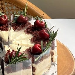 Red Velvet butter cake