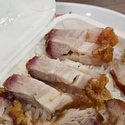 ข้าวหมูแดงนายไซ ประชาชื่น