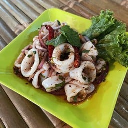 ลาบปลาหมึก