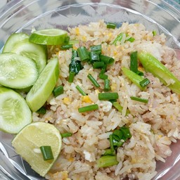 ข้าวผัดหมู🐷