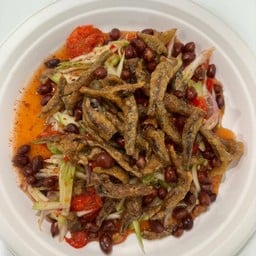 ยำมะม่วง - ปลากรอบ