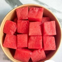 Made A Meow - Greek Yogurt& Fresh Fruits