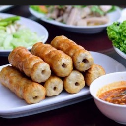 แหนมเนือง ชุดใหญ่ (หมู 10 ไม้)