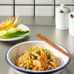 ผัดไทย พิเศษ