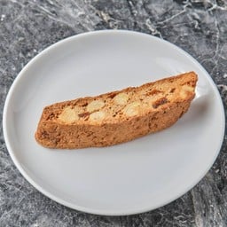 บิสคอตติฮาเซลนัทแอปริคอต