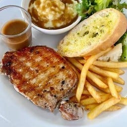 สเต็กหมูสันนอก