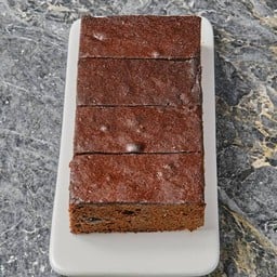 เค้กขิง (ทั้งก้อน 4 ชิ้น)