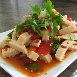 ยำหมูยอ โคตรอร่อย