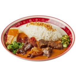 ข้าวราดแกงกะหรี่เนื้อตุ๋น