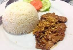 ตับทอดกระเทียมราดข้าว