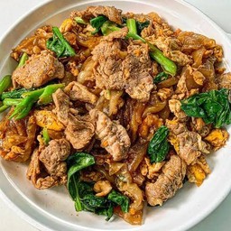 ผัดซีอิ้ว หมู