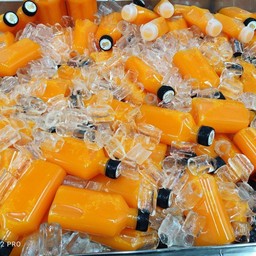 น้ำส้มคั้นสด( แพค6ขวด )