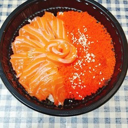 ข้าวแซลมอนไข่กุ้ง