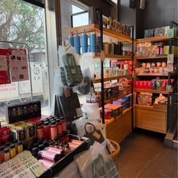 STARBUCKS  Hangzhou Store