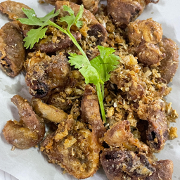 ไส้อ่อนทอดกระเทียม