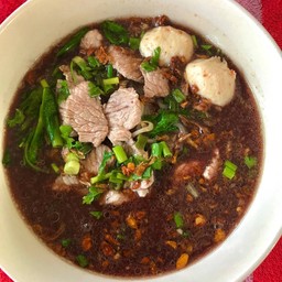 ก๋วยเตี๋ยว หมูสด
