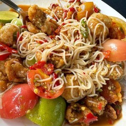 ตำขนมจีนแคบหมู