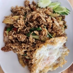 อาหารตามสั่ง ก๋วยเตี๋ยวน้ำตก คลองข่อย
