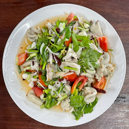 ยำไส้ตัน