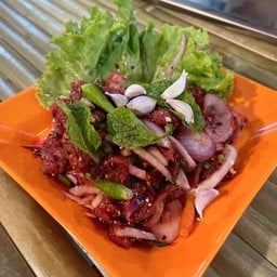 ก้อยเนื้อดิบ