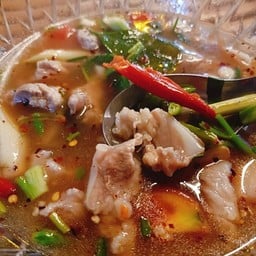 ต้มยำกระดูกอ่อนหมู