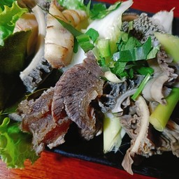 เครื่องในเนื้อลอกจิ้ม