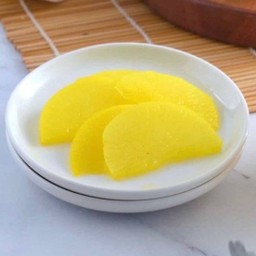 단무지 ทันมูจี (ไชเท้าดอง)