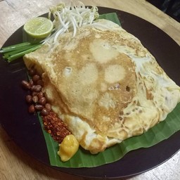 ผัดไทยห่อไข่