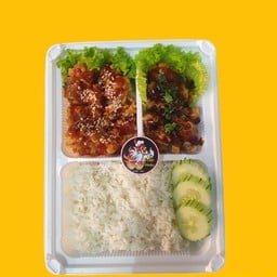 ข้าวไก่กรอบซอสเกาหลี+ไก่กรอบซอสชีส