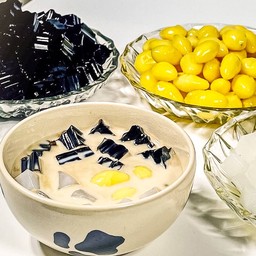 รวมสามมิตร นมสด