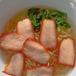 ชายสี่บะหมี่เกี๊ยวซอยอุดมสุข30