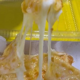 โรตีชีสฉ่ำเนยนม