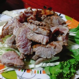 เนื้อ ย่าง จิ้มแจ่ว