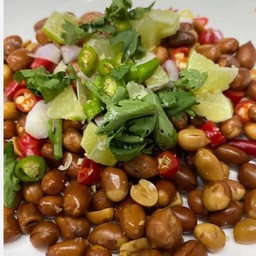 ถั่วสามร้อยยอด