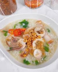 ข้าวต้มปลาหมึก