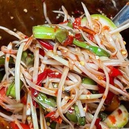 ส้มตำปูปลาร้า นัวๆ