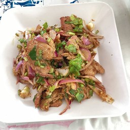 ตำเหลาซิ่ง อีสานใต้ ไก่อบโอ่งกอนกวยสเร็น ศรีราชาวังหิน