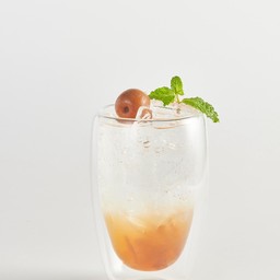 บ๊วย โซดา