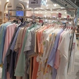 The Mall Thapra