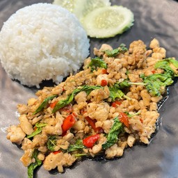 ข้าวกะเพรา ไก่สับ(100g)