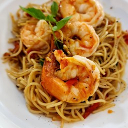 สปาเก็ตตี้ผัดขี้เมากุ้งสด