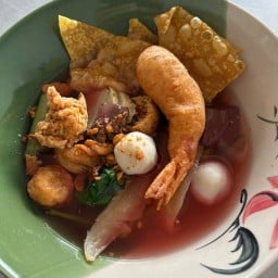 ปุ๊ เย็นตาโฟ RCA - สามแยกพิชัย