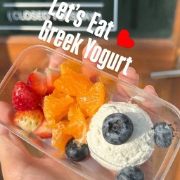 กรีกโยเกิร์ต Let’s Eat Greek Yogurt 🫶